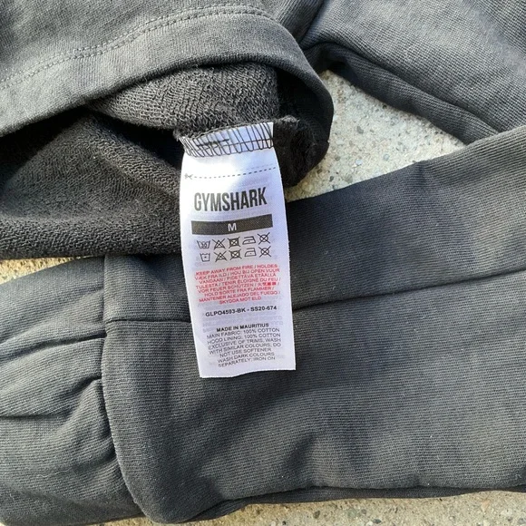 Gymshark Black Cropped Hoodie with White Drawstrings graphic visionary - Picture 5 of 6